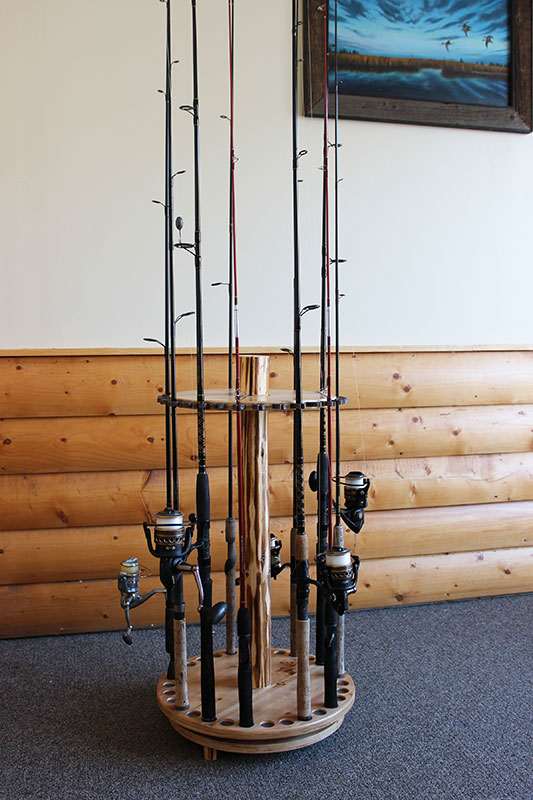 Rush Creek Creations 30-Rod Rotating Round Fishing Rod Storage Rack, Spinning  Fishing Rod Holder with Dual-Rod Clips, Rustic Pine - Rush Creek Creations